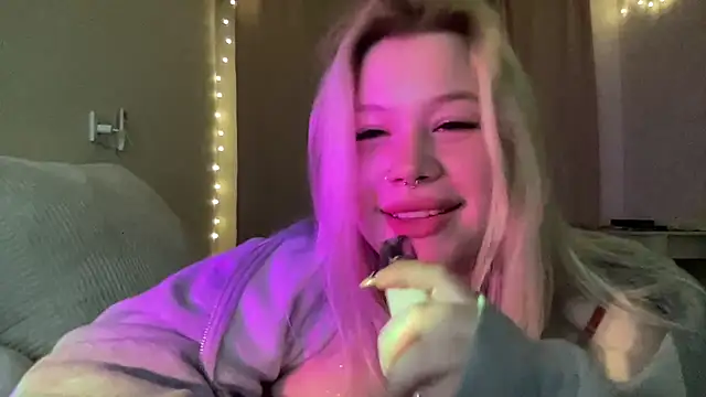 دردشة Lulu_Di الجنسية المباشرة