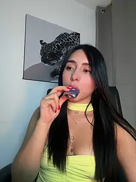 Czat XXX na żywo – isabella_jade