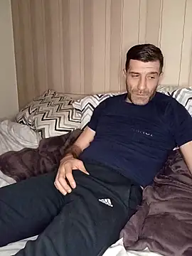 Alexdaniel89's Live XXX Chat