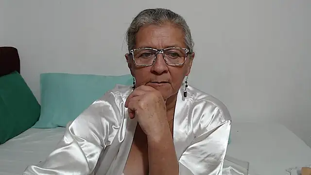 candy_mature_ Adlı Modelin Canlı XXX Sohbeti