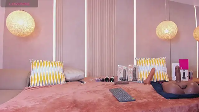 sabrina_shark_ Chat XXX live