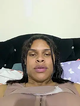 _diamondpamela élő XXX-chatje