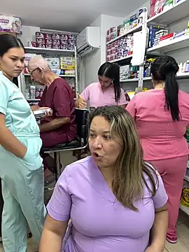 kandalove 在線直播表演