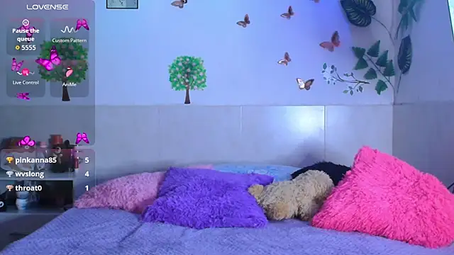 Živý XXX chat emily_cooper_t