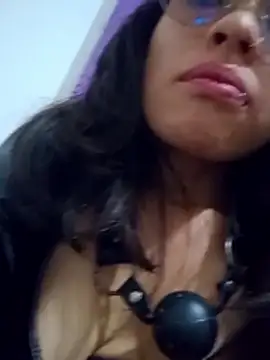 Chat XXX en directo de avalustyy