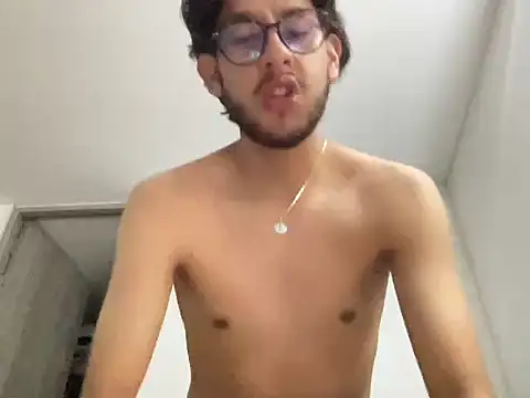 HornyPizzaBoyX webcam show