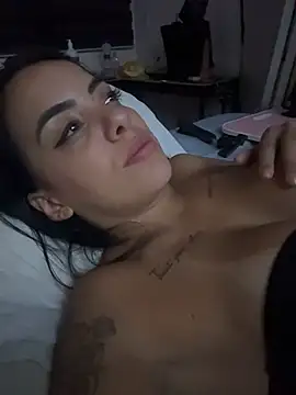 دردشة Srta_Jhenny الجنسية المباشرة