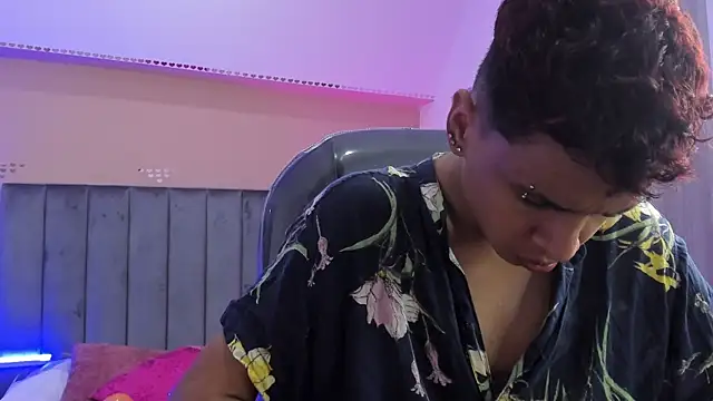 Xavier_Fox___ 即時 XXX 聊天