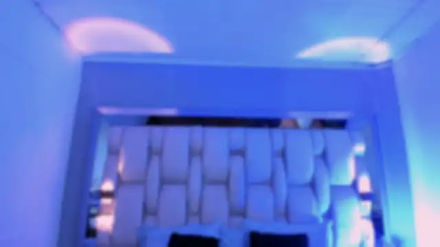 Živý XXX chat revenmiller_