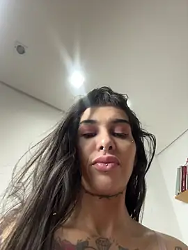 Nikatsu: онлайн-секс-чат