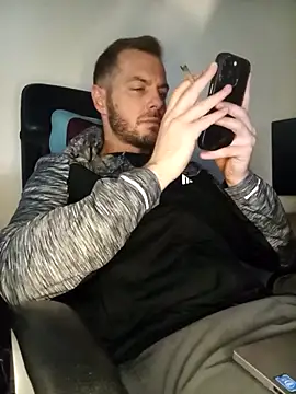 THE_CHEEKY_ALPHA Live XXX-Chat