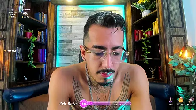 Donovan_Desmond Show in webcam