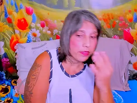 Chat XXX ao vivo de indianroxy