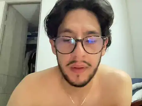 HornyPizzaBoyX Webcamshow