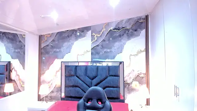 SusanVilla's Live XXX Chat