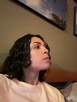 Chat +18 de Alice_surprise ao vivo