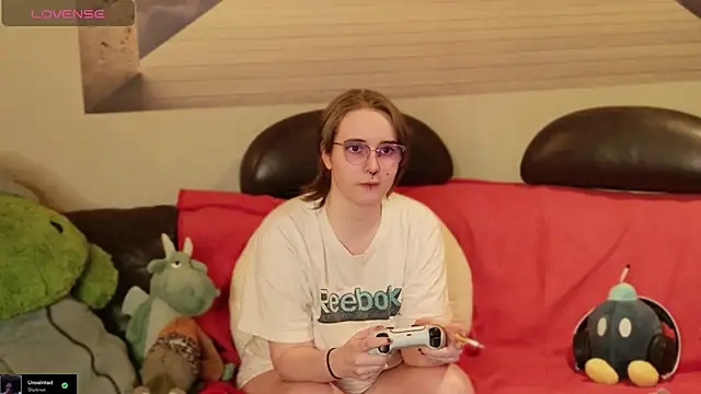 GamerGirl_Eve's Live XXX Chat