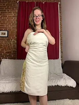 MyKittySayMeow's Webcam Show