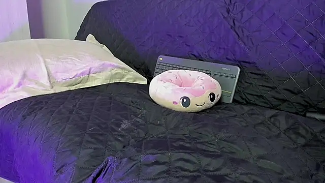 Chat +18 de ViolettM ao vivo