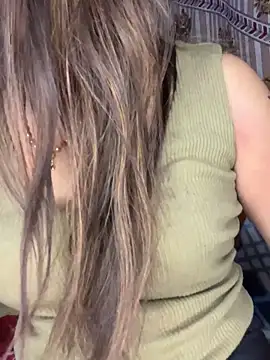 CUTI-NAINAn Live XXX chat