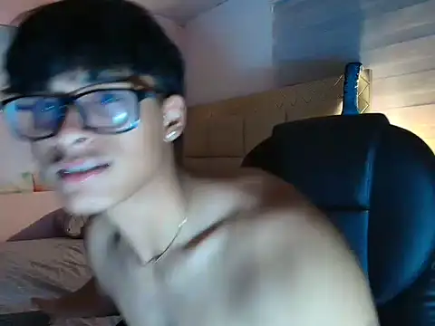 mathias_oberlin Show in webcam