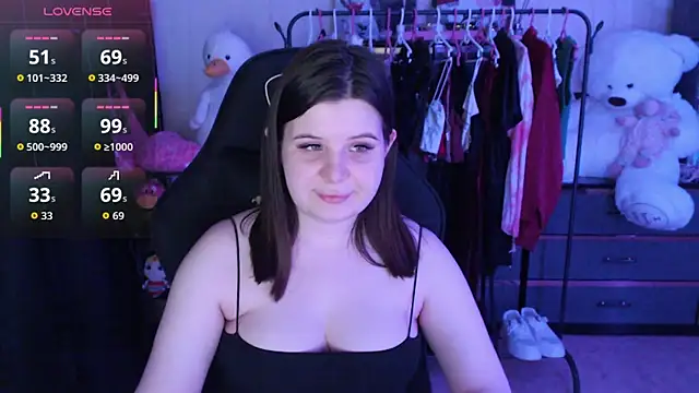 AmyVibess 现场XXX聊天