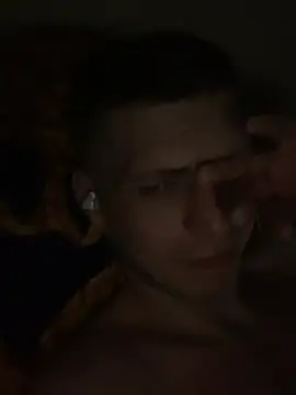 Chat XXX ao vivo de VelvetKingg