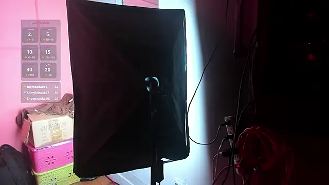 Desipleasure élő XXX-chatje