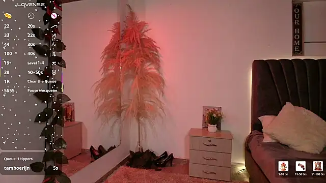 miaoconell élő XXX-chatje