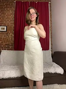 MyKittySayMeow – Naživo XXX chat