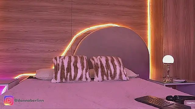 danna_berlin_: онлайн-секс-чат