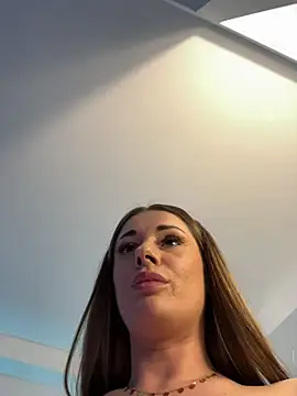 IsabellaEtthan Chat XXX in diretta