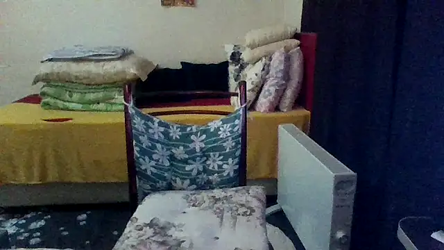 st206boy Adlı Modelin Canlı XXX Sohbeti