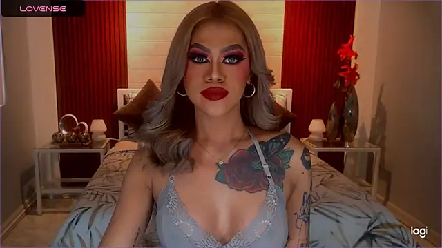 StellaStrong30 Pertunjukan Webcam