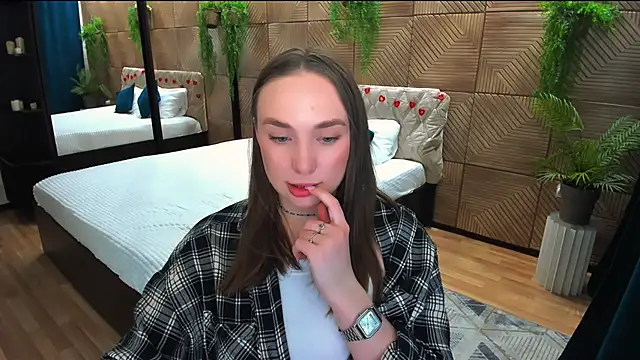 TrueReincarnation Live XXX Chat