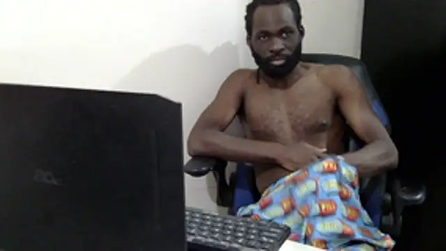 Darkkrasn Webbikameraesitys