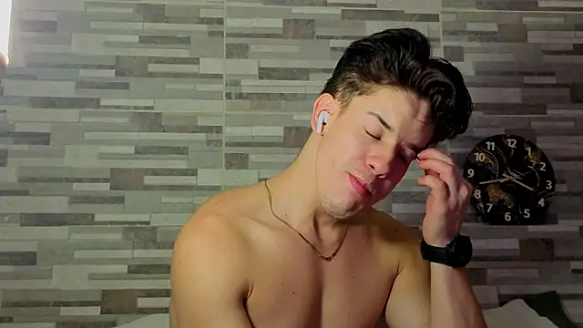 MAX_COOPER1 Webcam show