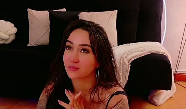 Chat XXX en directo de EmmyEvans1