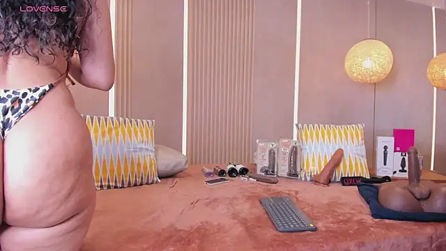 sabrina_shark_'s Live XXX Chat