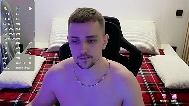 Larstar01 即時 XXX 聊天