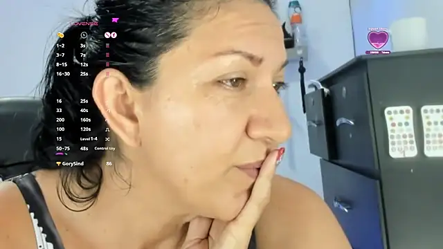 Serenity_Lux's Live XXX Chat