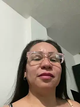 HealingHoney's Live XXX Chat