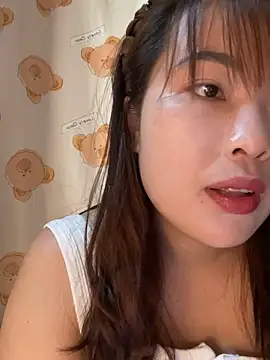 Milik-1022のライブXXXチャット