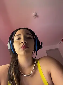 MadelineBenet: вебкам-шоу