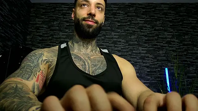 Chatroom XXX en direct de MasculineGuy99