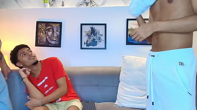 Sexy_boys_hell2's Live XXX Chat