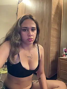 BabyKathy Chat XXX in diretta