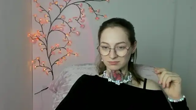 Chat XXX en directo de Esmi_Winter