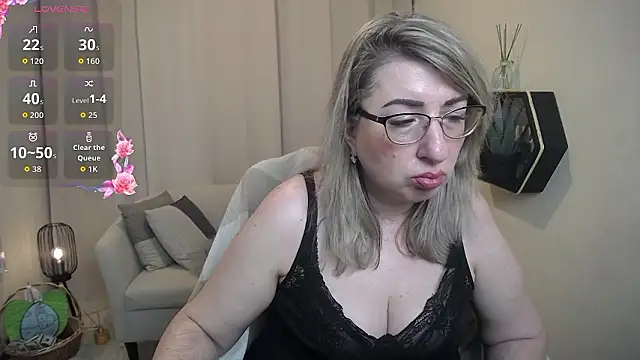 KKMimiKK Live XXX Chat