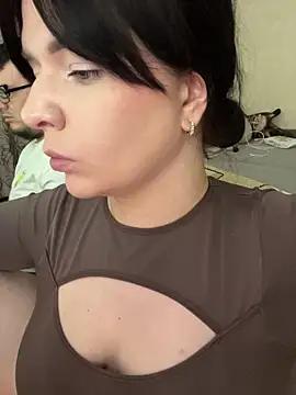 Poly_Nick Chat XXX in diretta